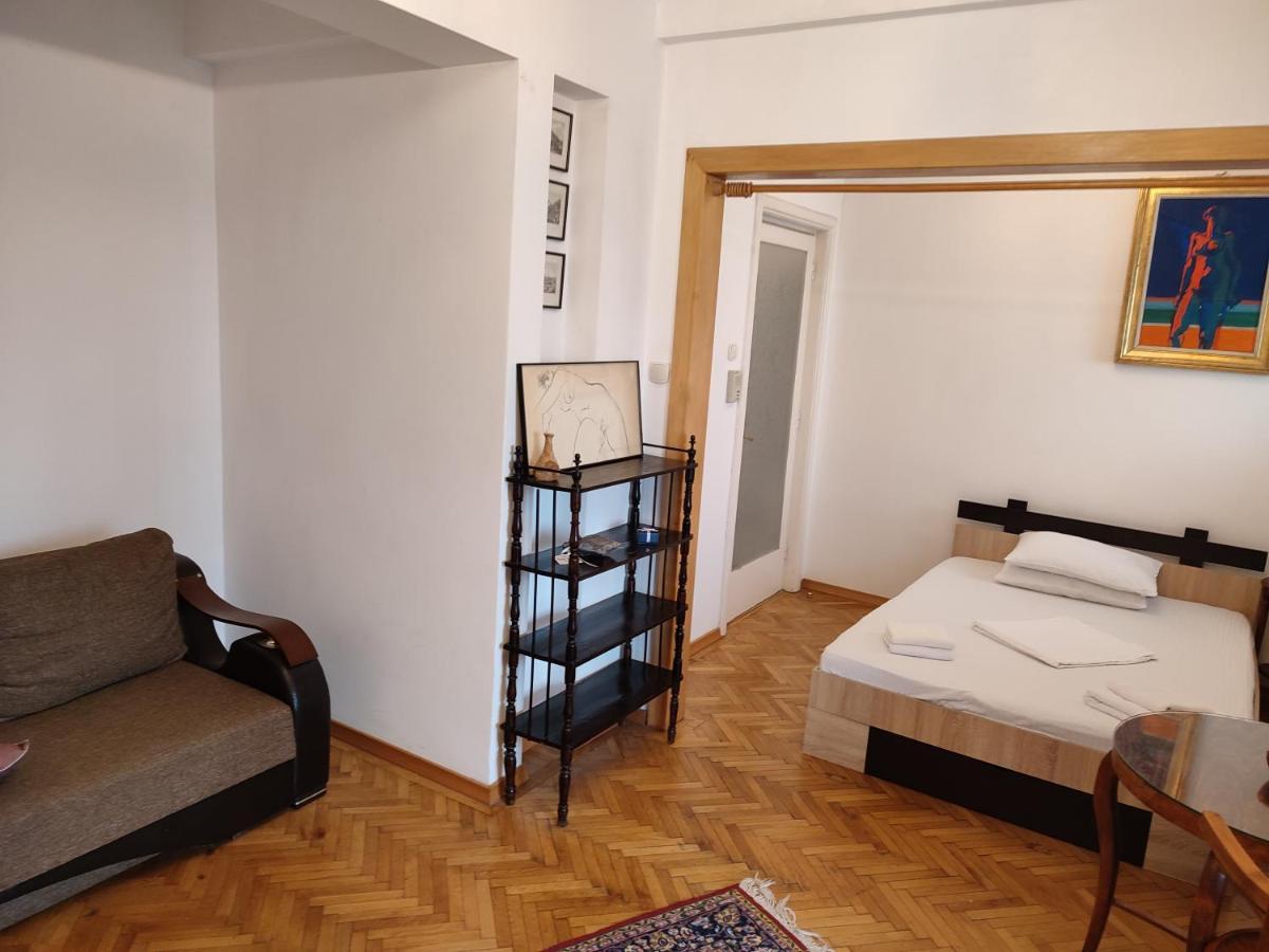 Accommodation Ateneu Palace Bukarest Kültér fotó