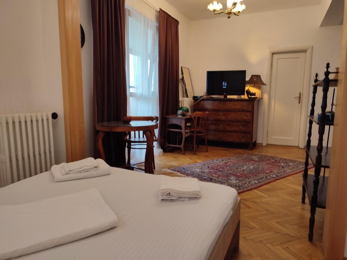 Accommodation Ateneu Palace Bukarest Kültér fotó